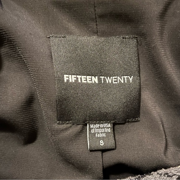 Fifteen Twenty Plaid Bouclé Academia Blazer – Size Small - Picture 7 of 9